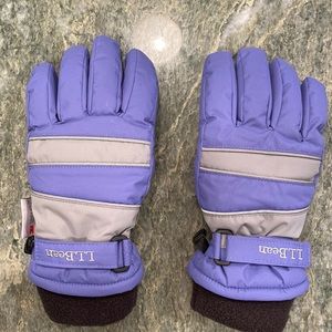 LL bean kids’ wintry mix waterproof gloves